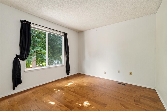 Building Photo - Beautiful 3 bed 2 bath Highlands Ranch Home!