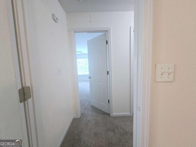 Building Photo - 1318 Guilderoy Ln