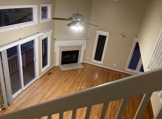 Building Photo - Emerald Isle Gated Community