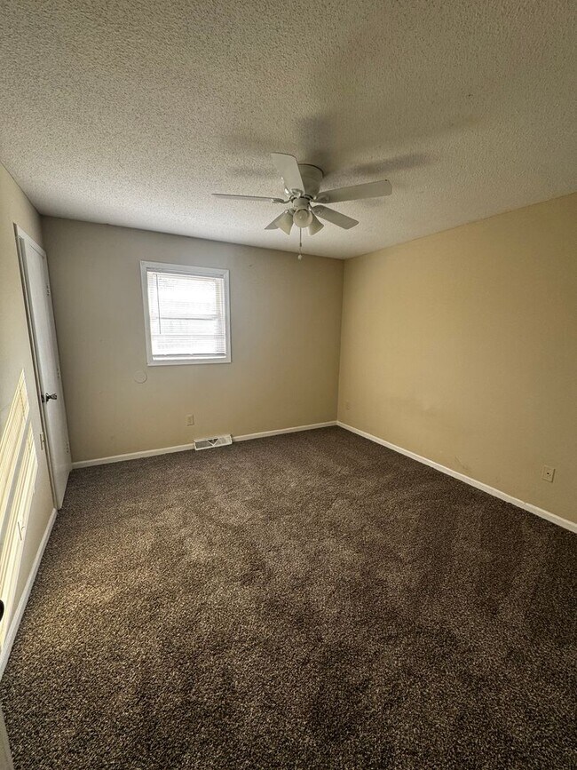 Building Photo - 365/367 Catherine