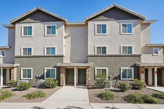 Building Photo - 12570 N Cotton Ln