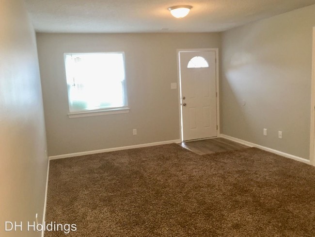 Building Photo - 4100 Sail Ct