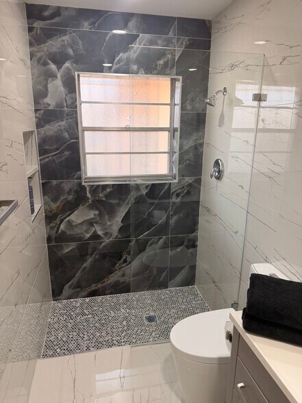 Building Photo - 7179 SW 22nd Pl