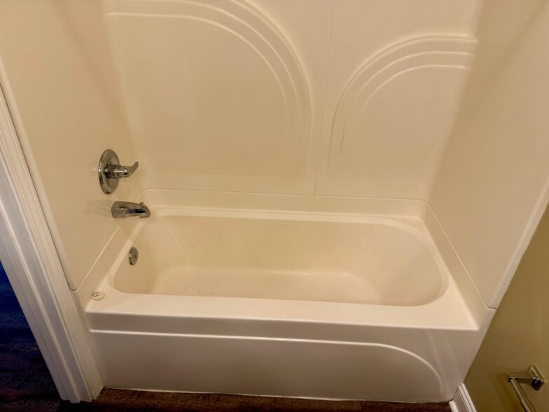 Building Photo - 2305 Adams Ave