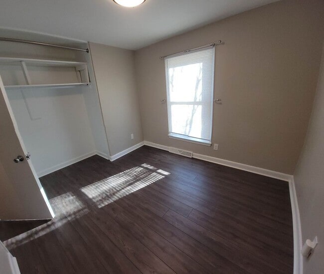 Building Photo - 1789 Hausman Dr