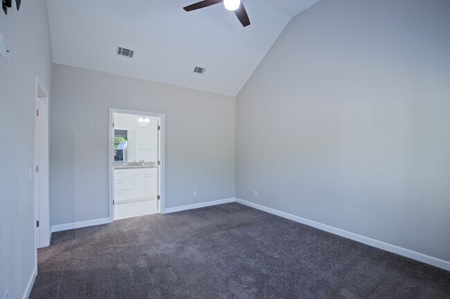 Building Photo - 3729 Old Macon Darien Rd