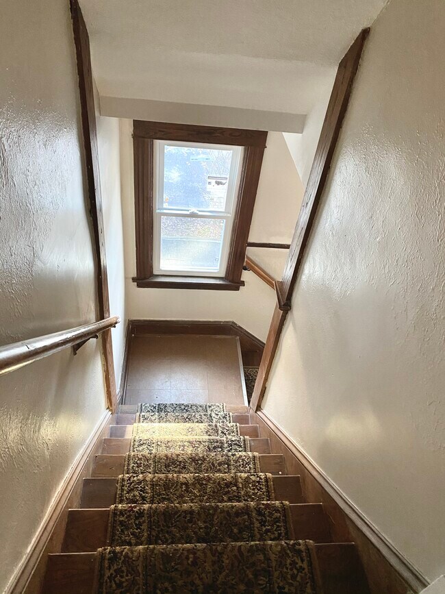 Staircase - 209 N Brandywine Ave