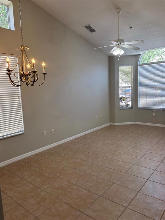 Building Photo - 7404 Lago De Oro