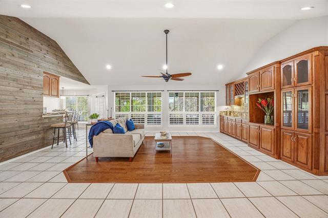 Building Photo - 2700 Solar Ct