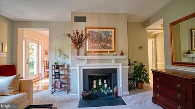 Building Photo - 1107 N Pitt St