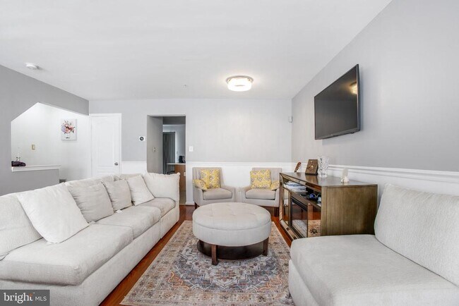 Building Photo - 9820 Berrywood Ct