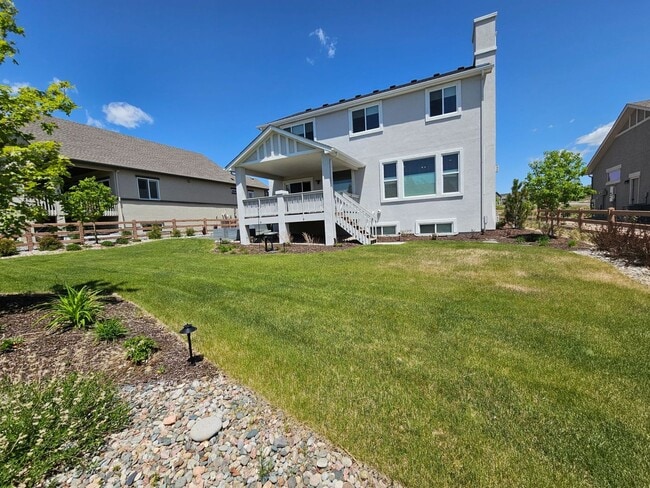 Building Photo - $3600 | 5BR/4BA | Beautiful Dog Friendly H...