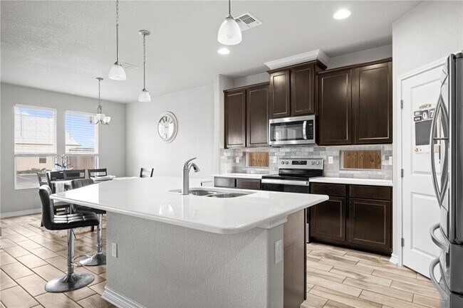 Building Photo - 9409 Sedalia Trl