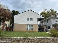 Building Photo - 2207 Alta Ave