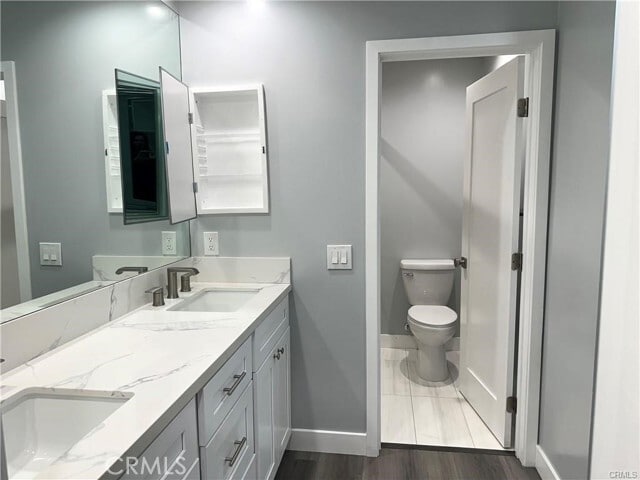 Building Photo - 4704 Park Granada