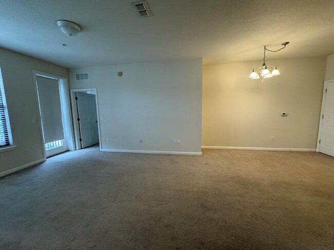 Building Photo - 2 Bedroom 2 bath Condo in Nocatee