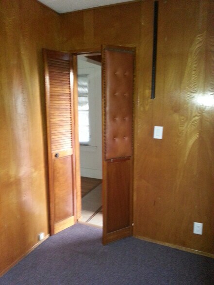 Office/bedroom No 3 - 324 S Coronado St
