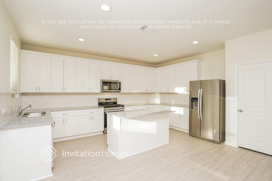 Building Photo - 13423 Maltessa Dr