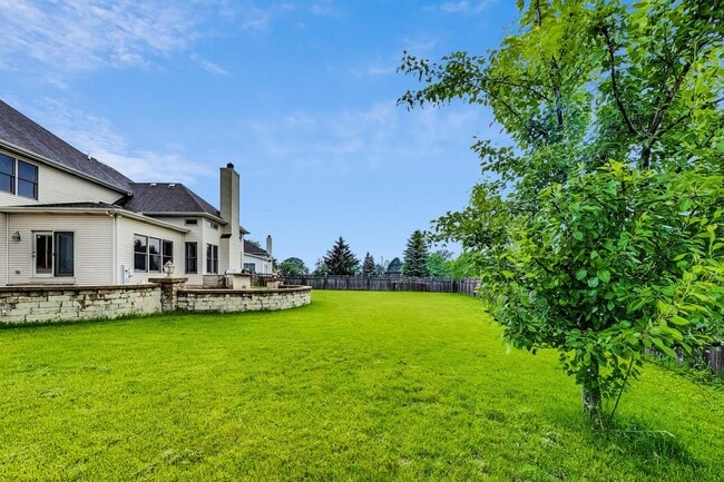 Building Photo - 2951 Old Glory Dr