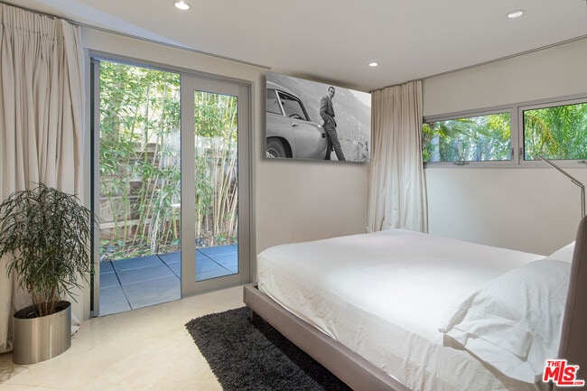 Building Photo - 1466 Bel Air Rd