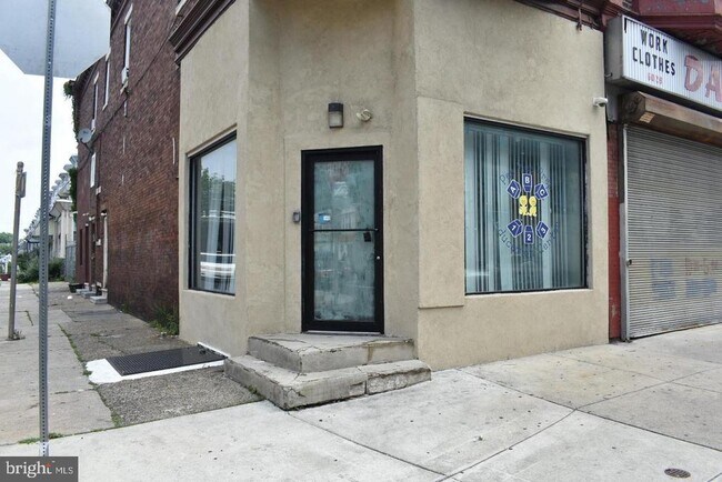 Primary Photo - 6031 Market St