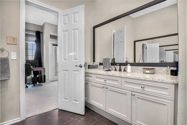 Building Photo - 2918 Ranch Rd 620 N