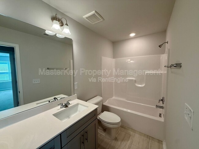 Building Photo - 181 Millennium Dr