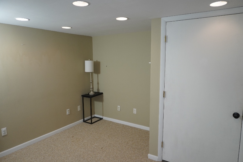 Building Photo - 117 E Timonium Rd