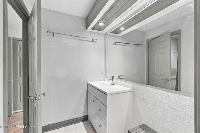 Building Photo - 788 Sandpiper Ln