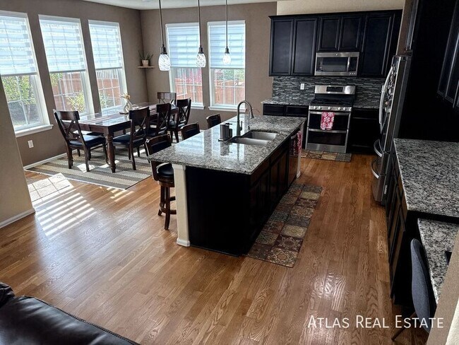 Building Photo - 14050 Hudson St