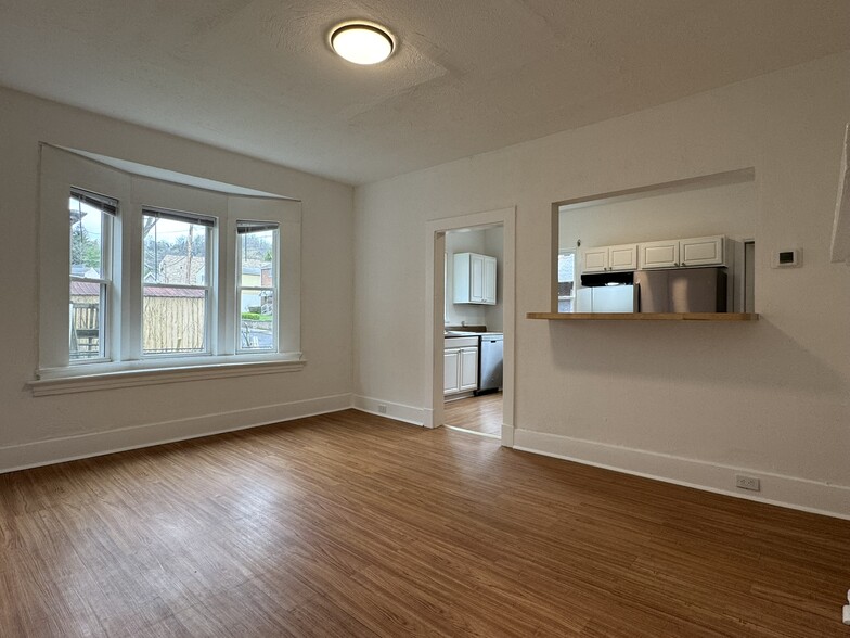 Building Photo - 21 Howard St