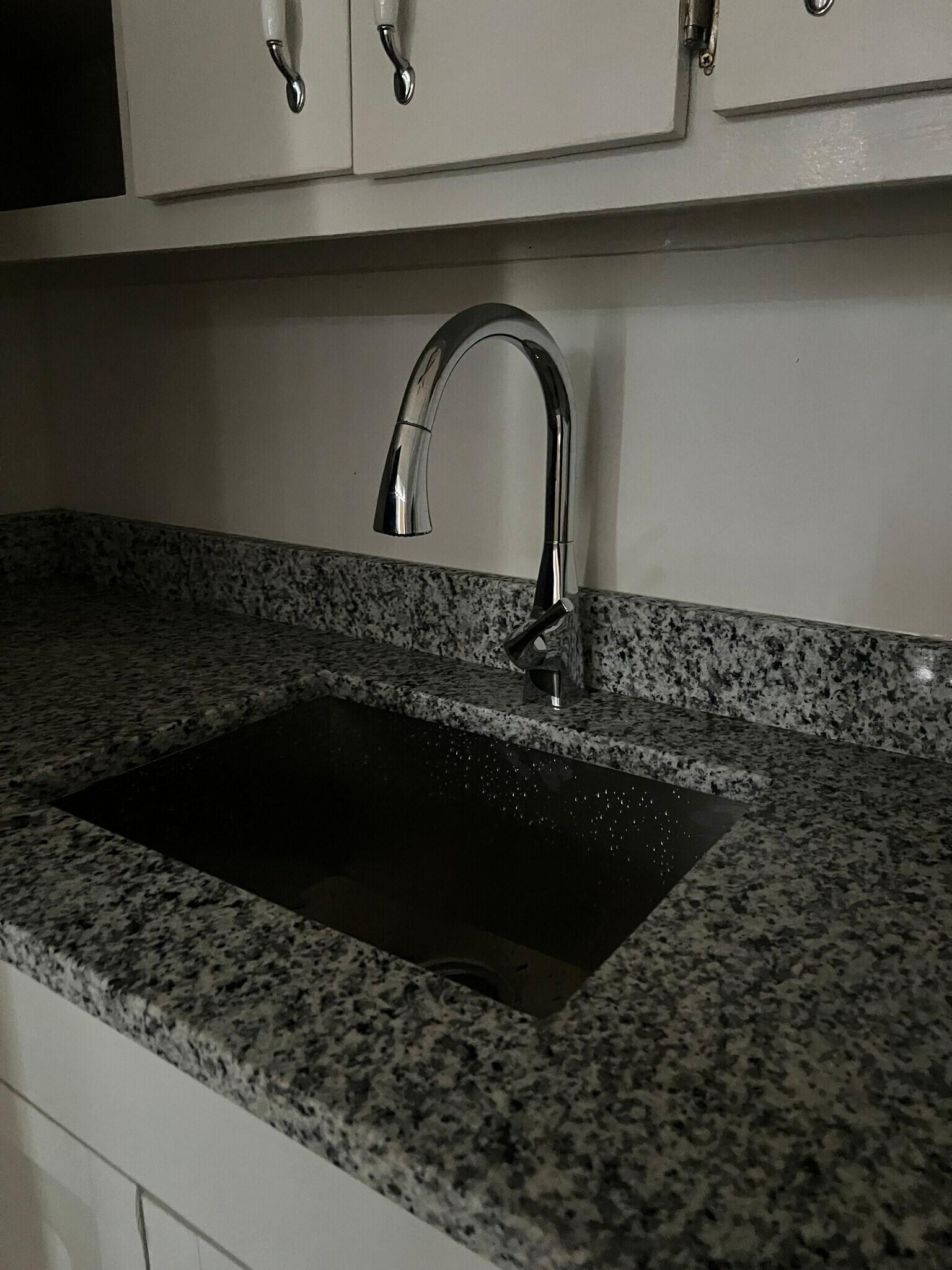 Building Photo - 5851 NE 18th Ave