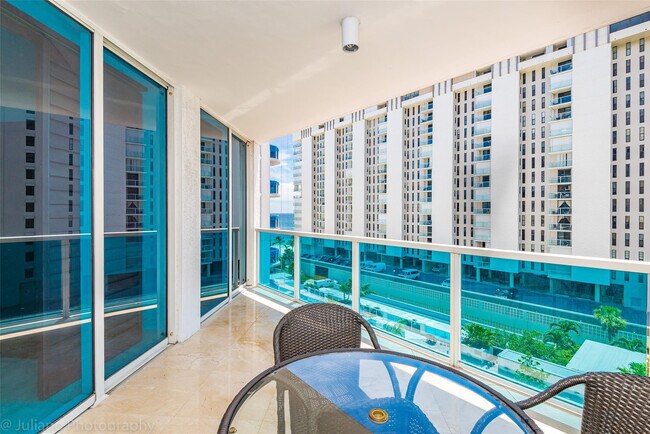 Building Photo - 801 Briny Ave