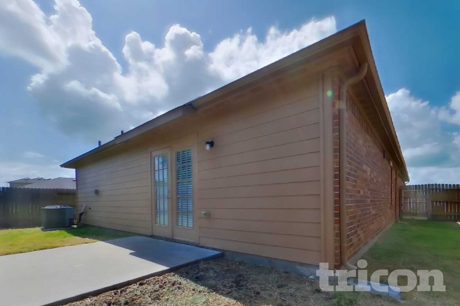 Building Photo - 417 Palomino Stand Dr