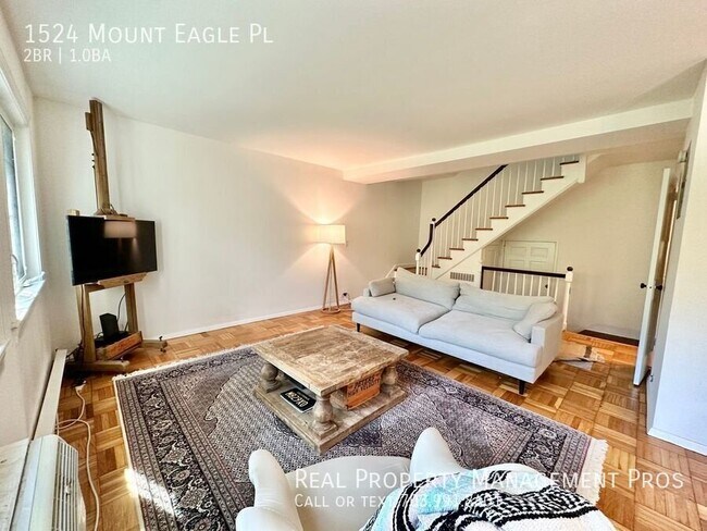 Building Photo - 1524 Mt Eagle Pl