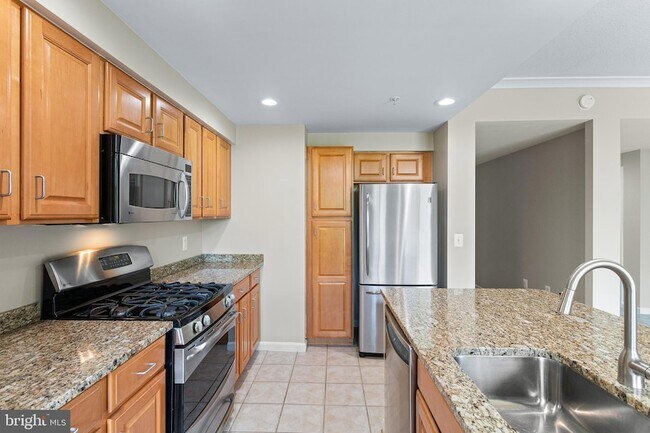 Building Photo - 4480 Market Commons Dr