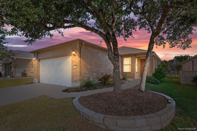 Building Photo - 107 Martin Creek Ln