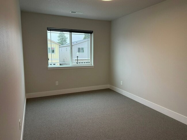 Building Photo - Beautiful Three Bedroom New Construction Home For Rent