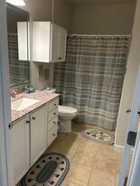 Building Photo - 5000 Culbreath Key Way