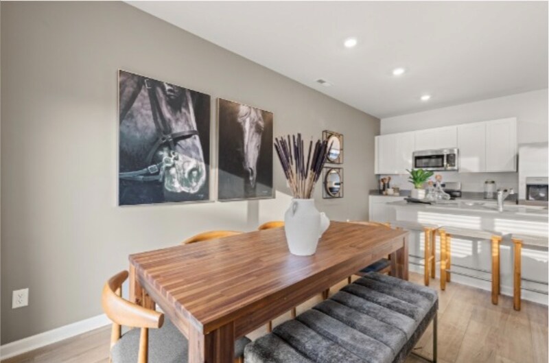 Building Photo - 3056 Seguaro Ln