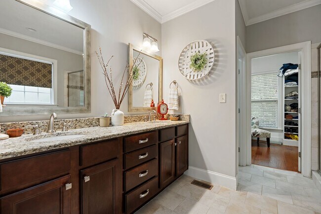 Building Photo - Splendid 4-bedroom, 3-bathroom Harrison Pond home in Pittsboro-- SWIMMING POOL!