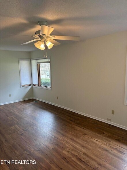 Building Photo - 218 Baltusrol Rd