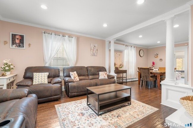 Building Photo - 38 Wooster Hts Rd