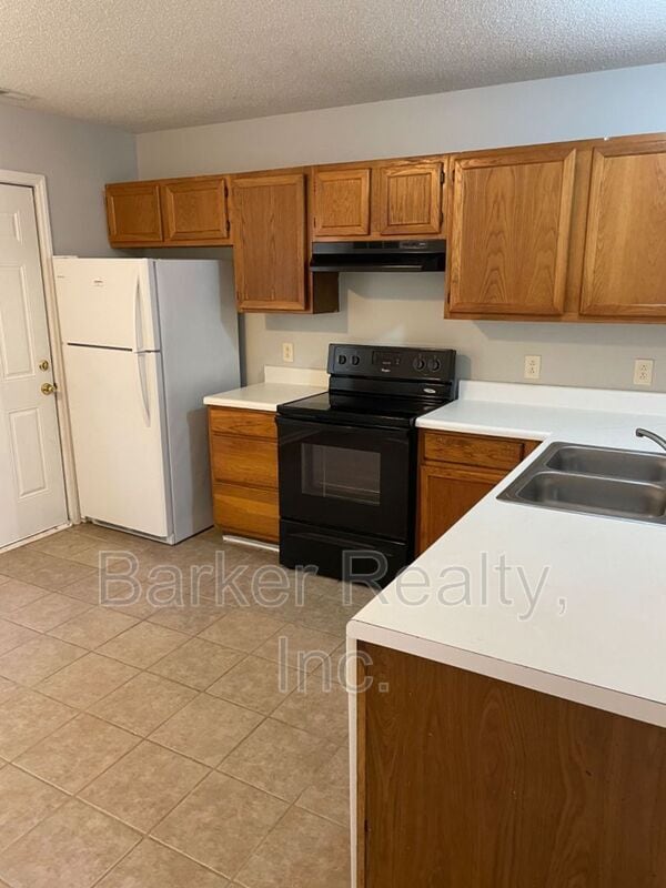 Building Photo - 5515 Bringle Ct