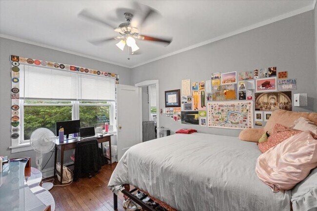 Building Photo - 3 bedroom in Chicago IL 60614