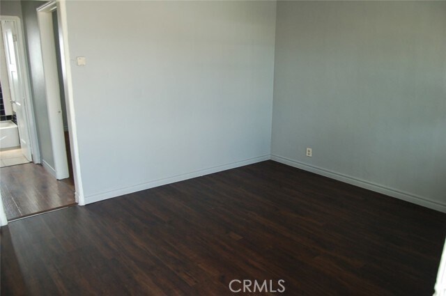 Building Photo - 422 W Palm St