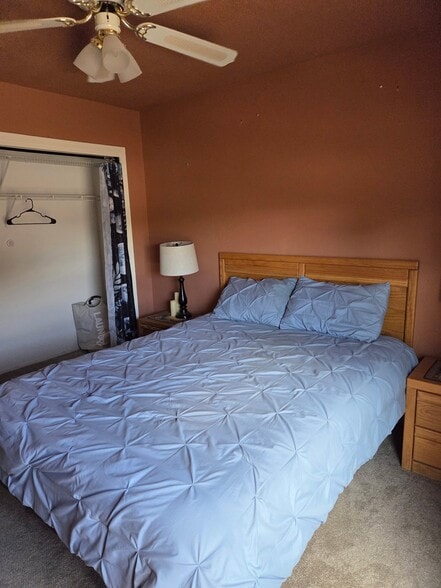 Building Photo - 2525 Wheeler Peak Dr NE
