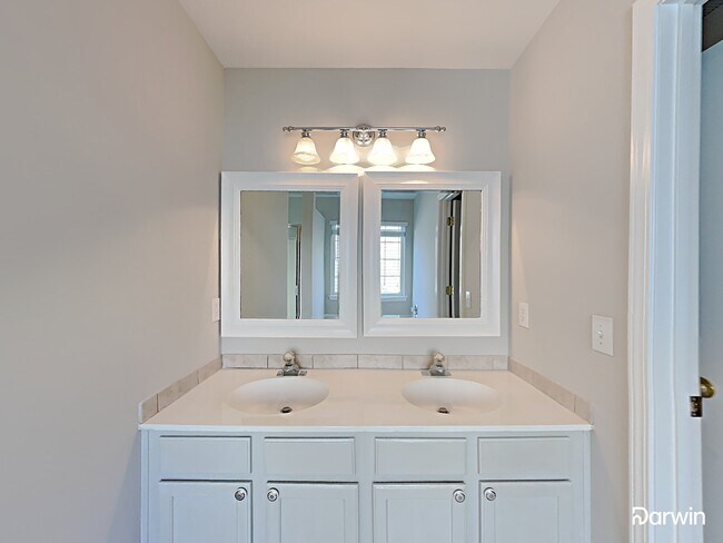 Building Photo - 1015 Clearbrook Road, Matthews, NC 28105