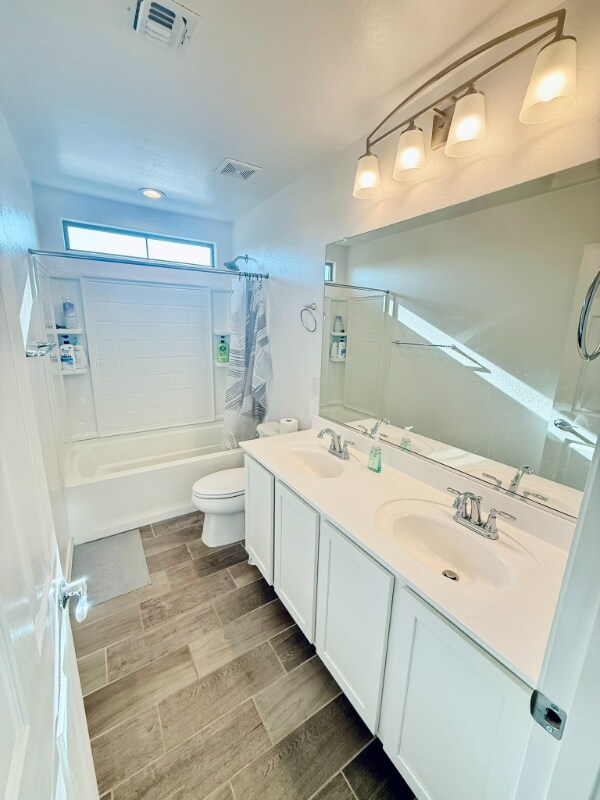 Building Photo - 4236 S 58th Ln