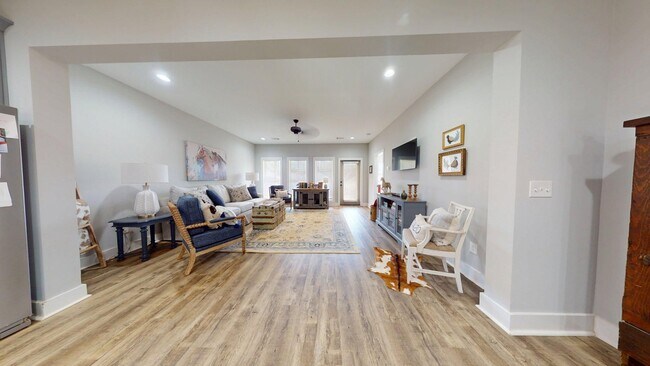 Building Photo - 1289 Foxtail Ln